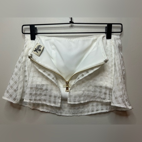 Show Me Your Mumu Window Pane White Checkered Women's Crop Top - Picture 5 of 8